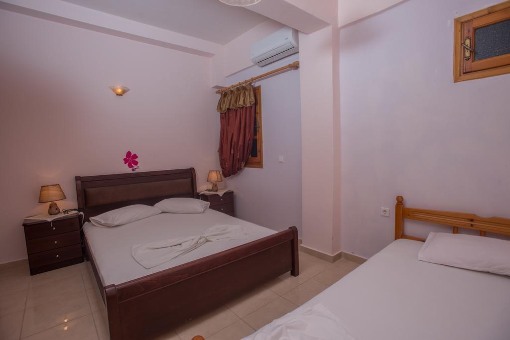 Sunset Holiday Home In Kalamaki Quarto foto